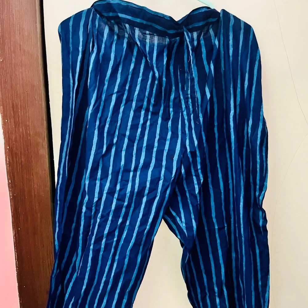 Indigo print beautiful kurta set ! - Picture 3 of 6